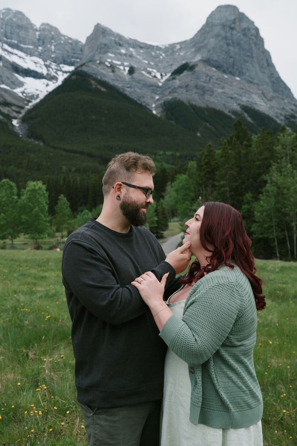 Engagement photo of Olivia and Justin