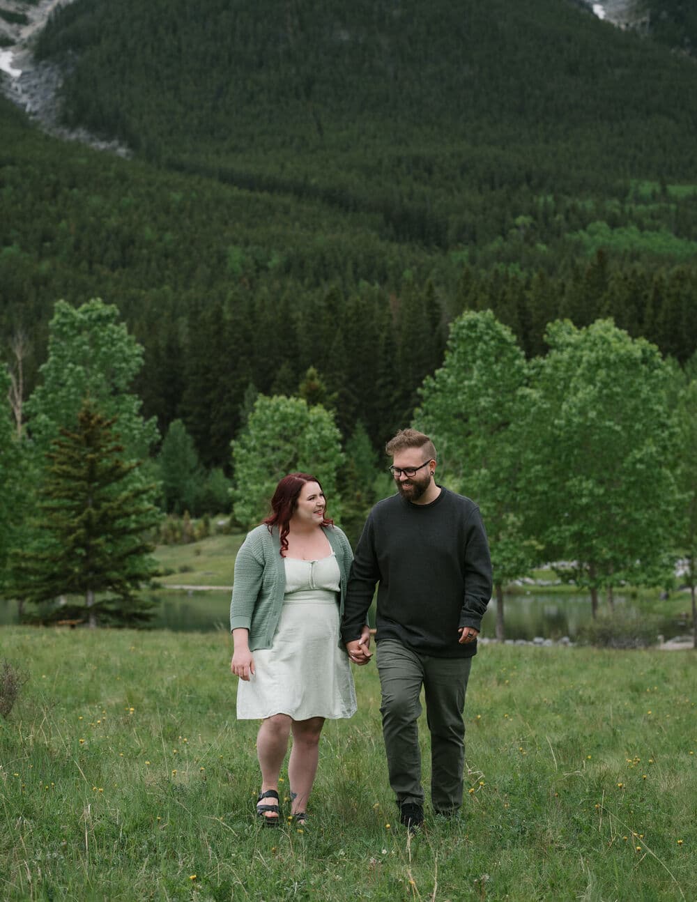 Engagement photo of Olivia and Justin